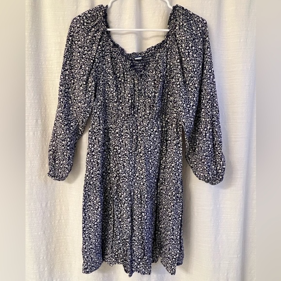 Assorted Dresses! - Picture 7 of 8